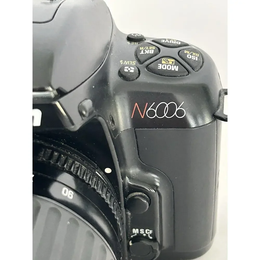 Nikon N6006 Camera With Tamron AF Tele-Macro 35-90 mm Lens Tested Working